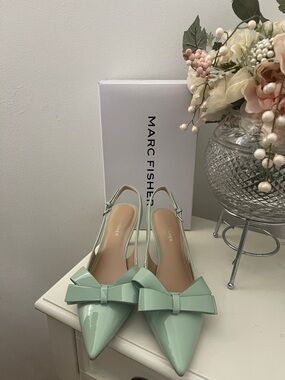 Marc Fisher Mint Green Patent Pointed Bow Slingback Heels